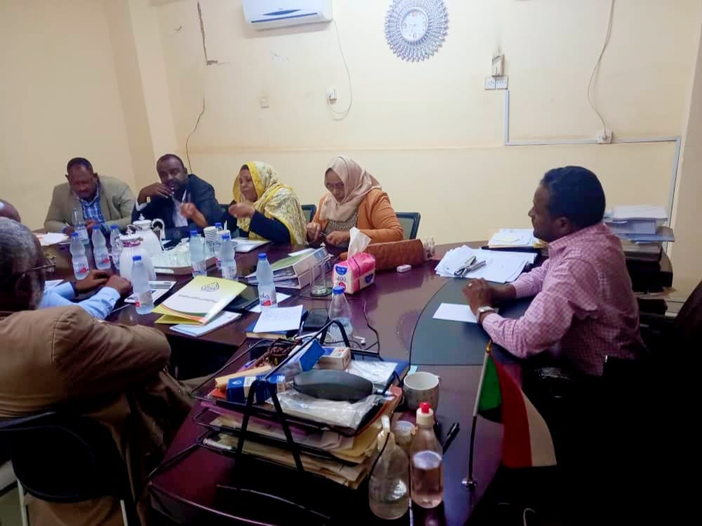 إعتماد المجلس القومي السوداني للمهن الطبية والصحية للتخصصات الطبية بكلية الفارابي.